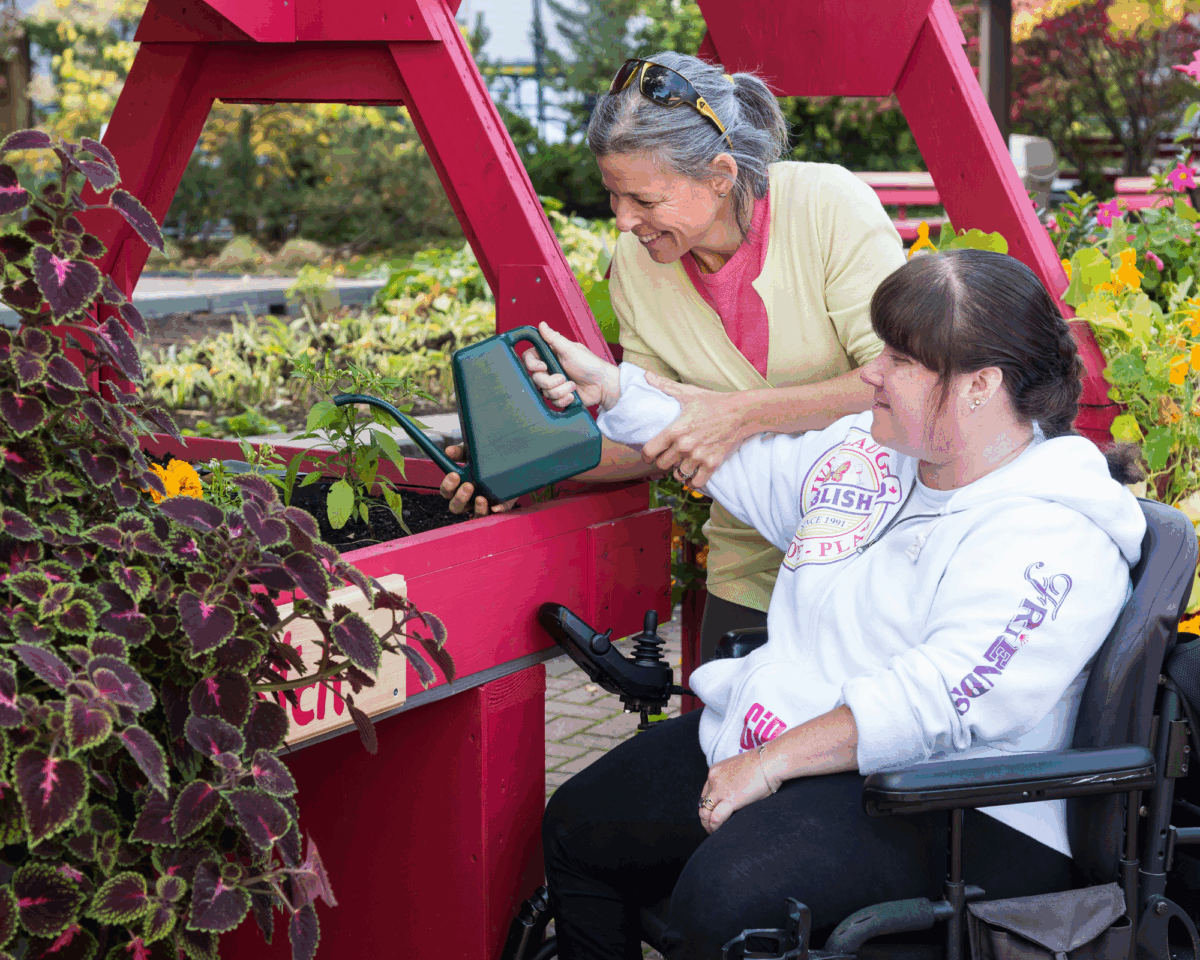 Saint-Vincent Hospital, patient working in garden